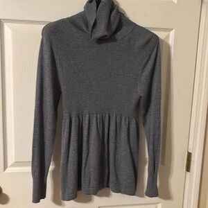 Avalin cashmere blend tunic size medium